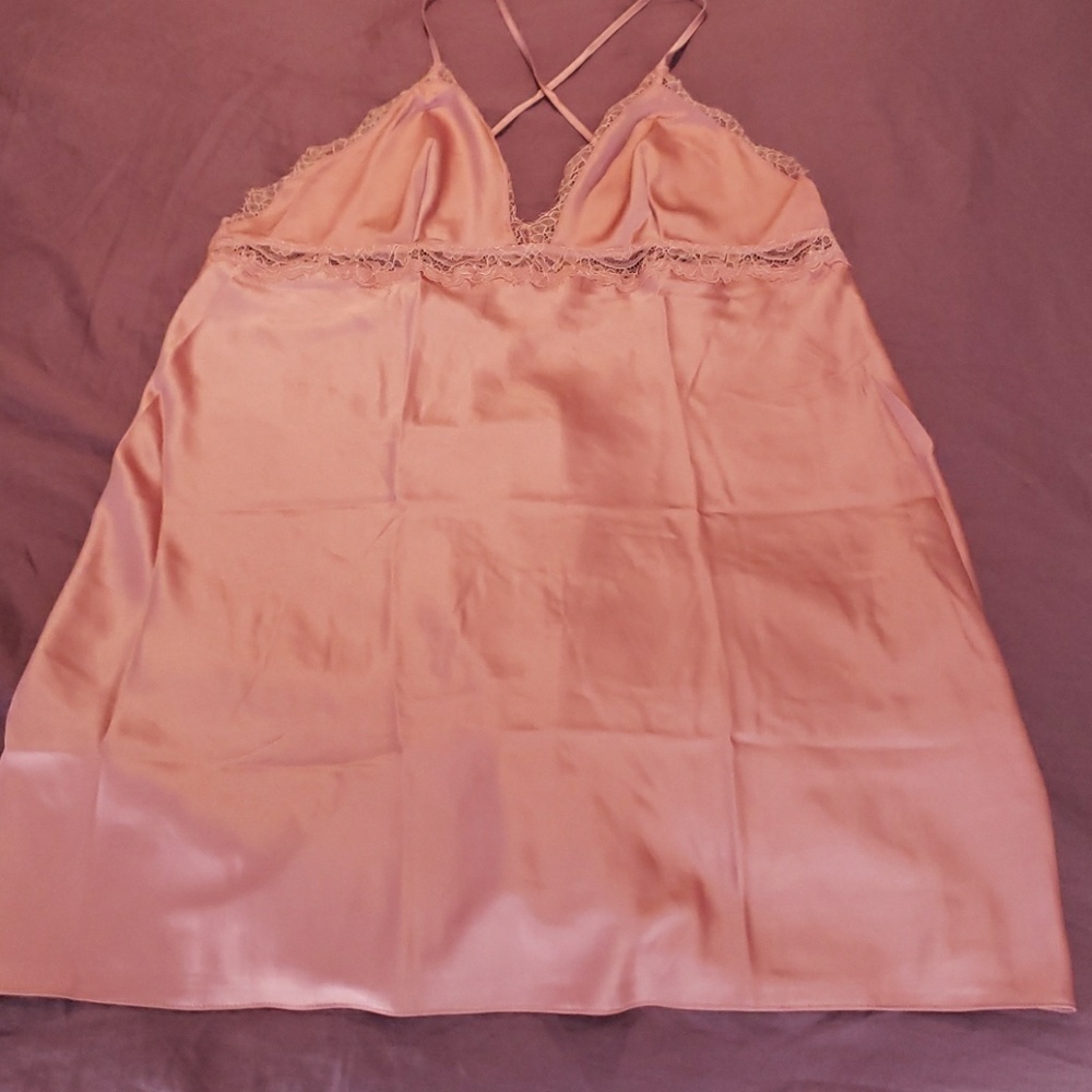Victoria's Secret Slip. NWOT. Never worn.